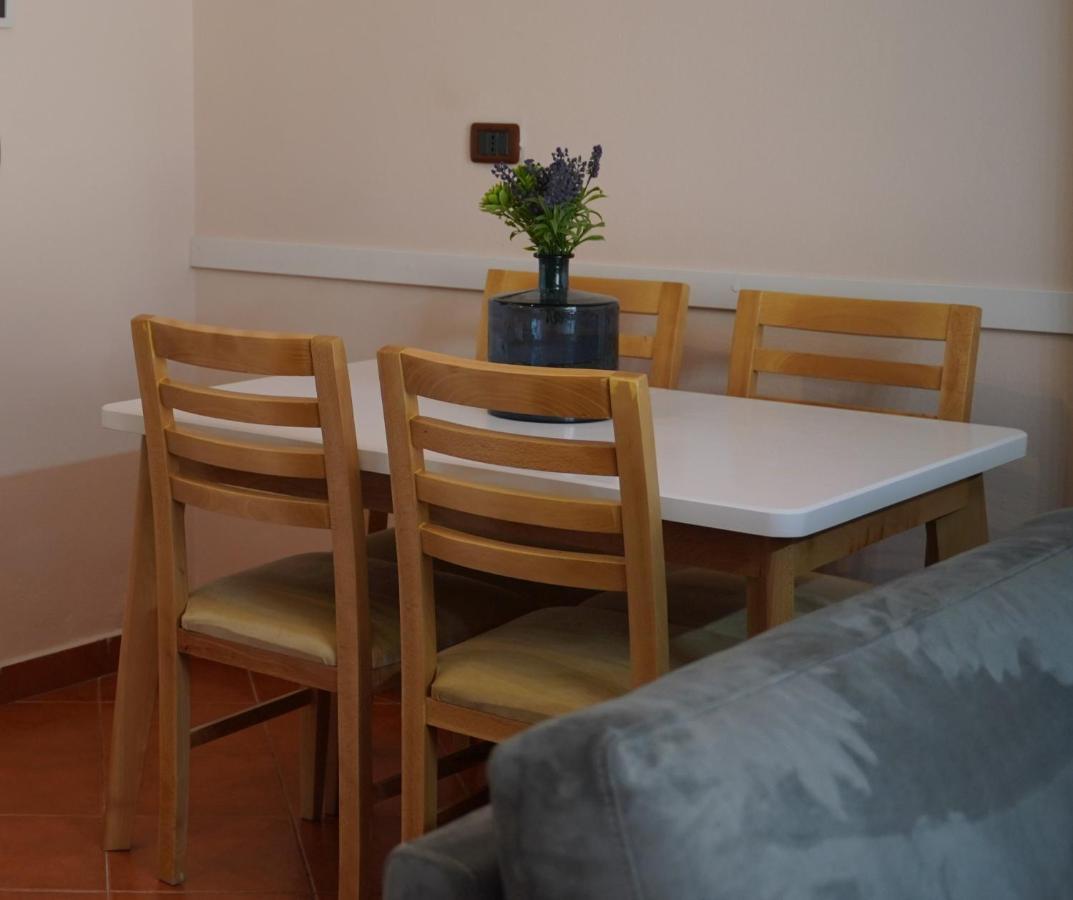 Stylish Apartment Near Tirana Center מראה חיצוני תמונה