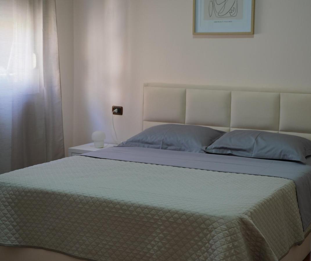 Stylish Apartment Near Tirana Center מראה חיצוני תמונה