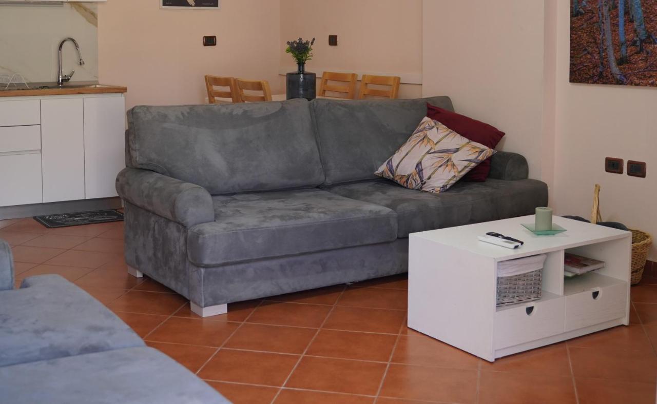 Stylish Apartment Near Tirana Center מראה חיצוני תמונה