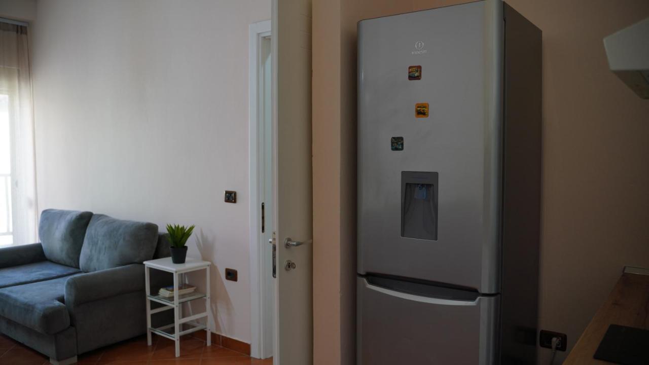 Stylish Apartment Near Tirana Center מראה חיצוני תמונה